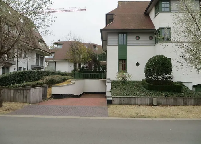 Henri-louise * Koksijde